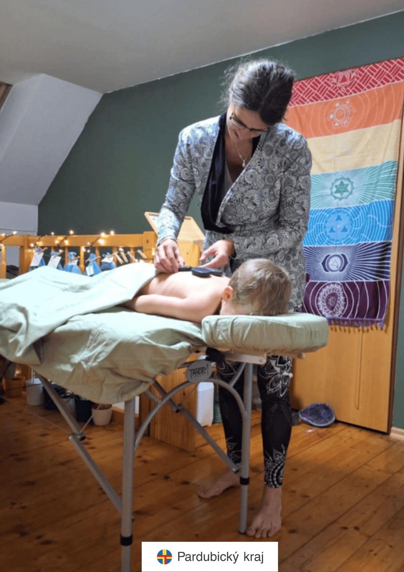Mobilní masérna Klára Lee Demelová, bylinky, masáže